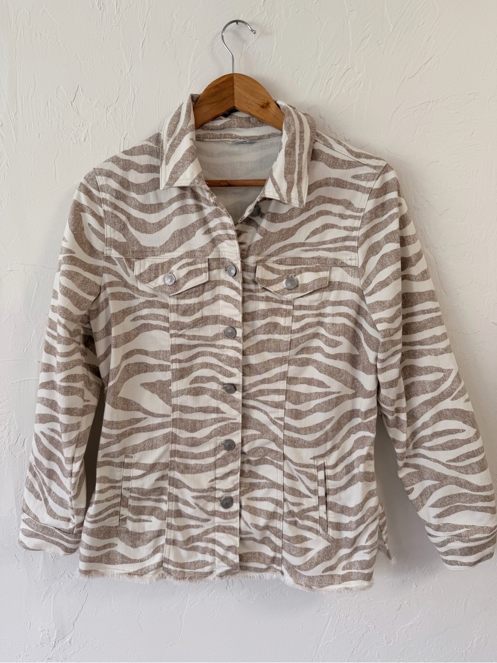 Chico’s Ivory Taupe Zebra Print Stretch Denim Jacket Animal Print